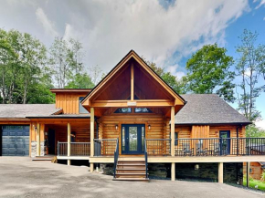 Honey Bear Hideaway